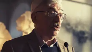 Задник к фильму "Politzek, les voix qui défient le Kremlin" #773655