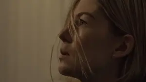 Задник к фильму "Исчезнувшая" #555191