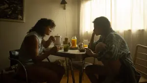 Задник к фильму "Любовь истекает кровью" #434472