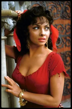 Постер к фильму "Собор Парижской Богоматери" #393303