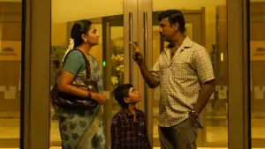 Задник к фильму "கார்மேனி செல்வம்" #844183