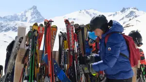 Задник к фильму "10 дней без мамы в Куршевеле" #197190