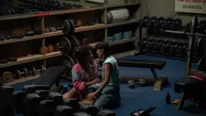 Задник к фильму "Любовь истекает кровью" #434496