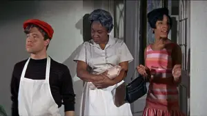 Задник к фильму "Угадай, кто придёт к обеду?" #207090