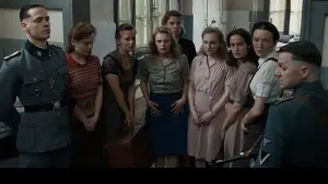 Задник к фильму "Дегустаторши" #607558