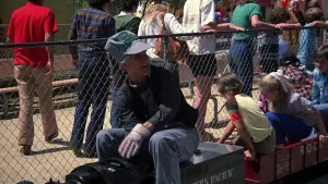 Задник к фильму "Придурок" #255189