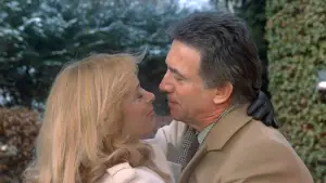 Задник к фильму "Джули, дорогая" #708556