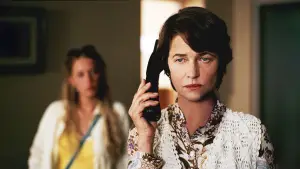 Задник к фильму "Бассейн" #743717