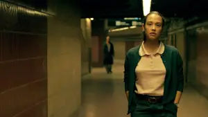 Задник к фильму "Подземная бездна" #705597