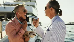 Задник к фильму "Достать ножи: Стеклянная луковица" #592433