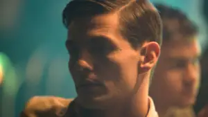 Задник к фильму "Горящая синева" #646924