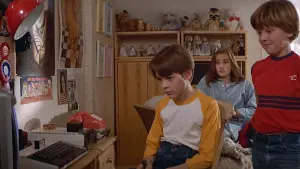 Задник к фильму "Д.Э.Р.И.Л. D.A.R.Y.L." #344342