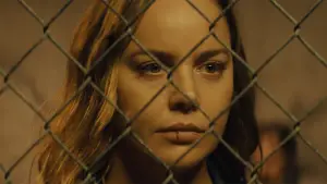 Задник к фильму "Задержанная" #648507