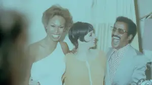 Задник к фильму "Лайза Миннелли: Невероятная, но правдивая история" #738500