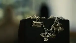 Задник к фильму "Милые кости" #654205