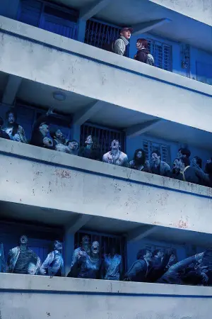 Постер к фильму "#живой" #410684