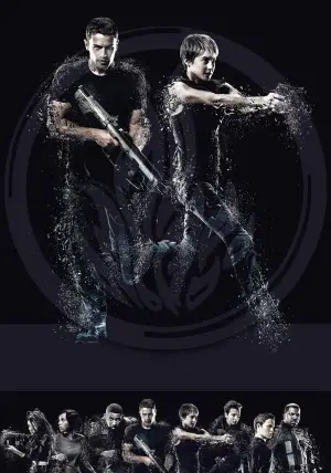 Постер к фильму "Дивергент, глава 2: Инсургент" #658322