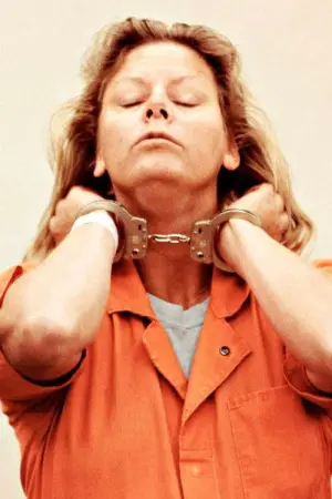 Постер к фильму "Эйлин: королева серийных убийц" #628570