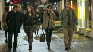 Задник к фильму "Даю год" #378403