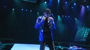 Задник к фильму "Майкл Джексон: Вот и всё" #375727