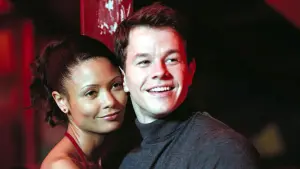 Задник к фильму "Правда о Чарли" #436267