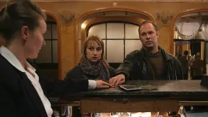 Задник к фильму "4 месяца, 3 недели и 2 дня" #208894