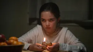 Задник к фильму "Воспламеняющая взглядом" #377259