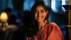 Задник к фильму "Дорогая Моника" #403035