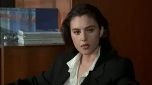 Задник к фильму "Злоупотребление" #396426