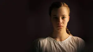 Задник к фильму "Лоре" #469934