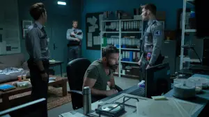 Задник к фильму "Охранник" #726552