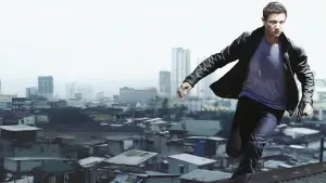 Задник к фильму "Эволюция Борна" #689925