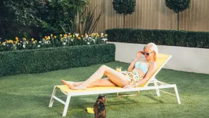 Задник к фильму "Этажом ниже" #352693