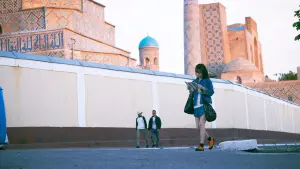 Задник к фильму "Конец путешествия, начало мира" #451743