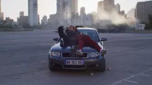 Задник к фильму "Мир принадлежит тебе" #264340