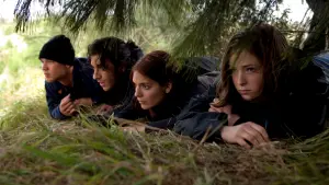 Задник к фильму "Вторжение: Битва за рай" #404778