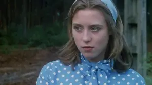 Видео к фильму Настоящая девчонка | Une vraie jeune fille [A Real Young Girl](1976) by Catherine Breillat, Clip:A crotch/The female gaze