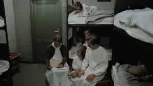 Задник к фильму "Бункер" #668142