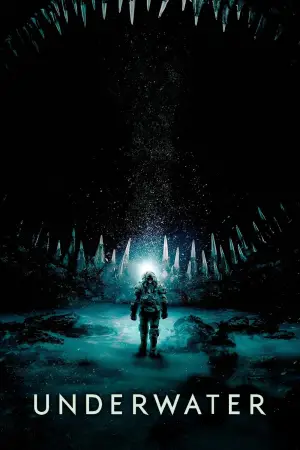 Постер к фильму "Под водой" #660037