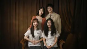 Задник к фильму "На волосок от любви" #594314