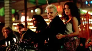 Задник к фильму "Пропащие ребята" #656326