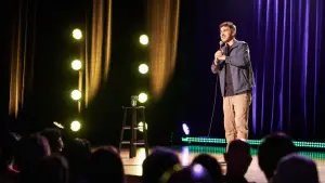 Задник к фильму "Mark Normand: None Too Pleased" #772607