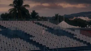 Задник к фильму "Мучения на островах" #373406