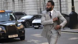 Задник к фильму "Довод" #233938