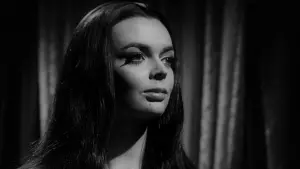 Задник к фильму "Замок крови" #499047