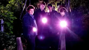 Задник к фильму "Лето 84" #253901