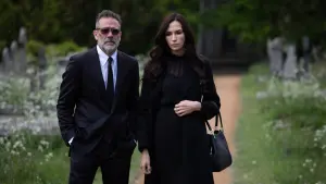 Задник к фильму "Убийства по открыткам" #287841