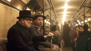 Задник к фильму "Темные времена" #222393