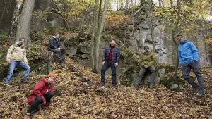 Задник к фильму "Охотник и добыча" #407378