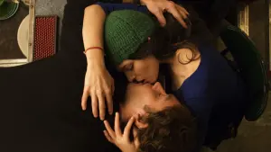 Задник к фильму "Мои черничные ночи" #287337